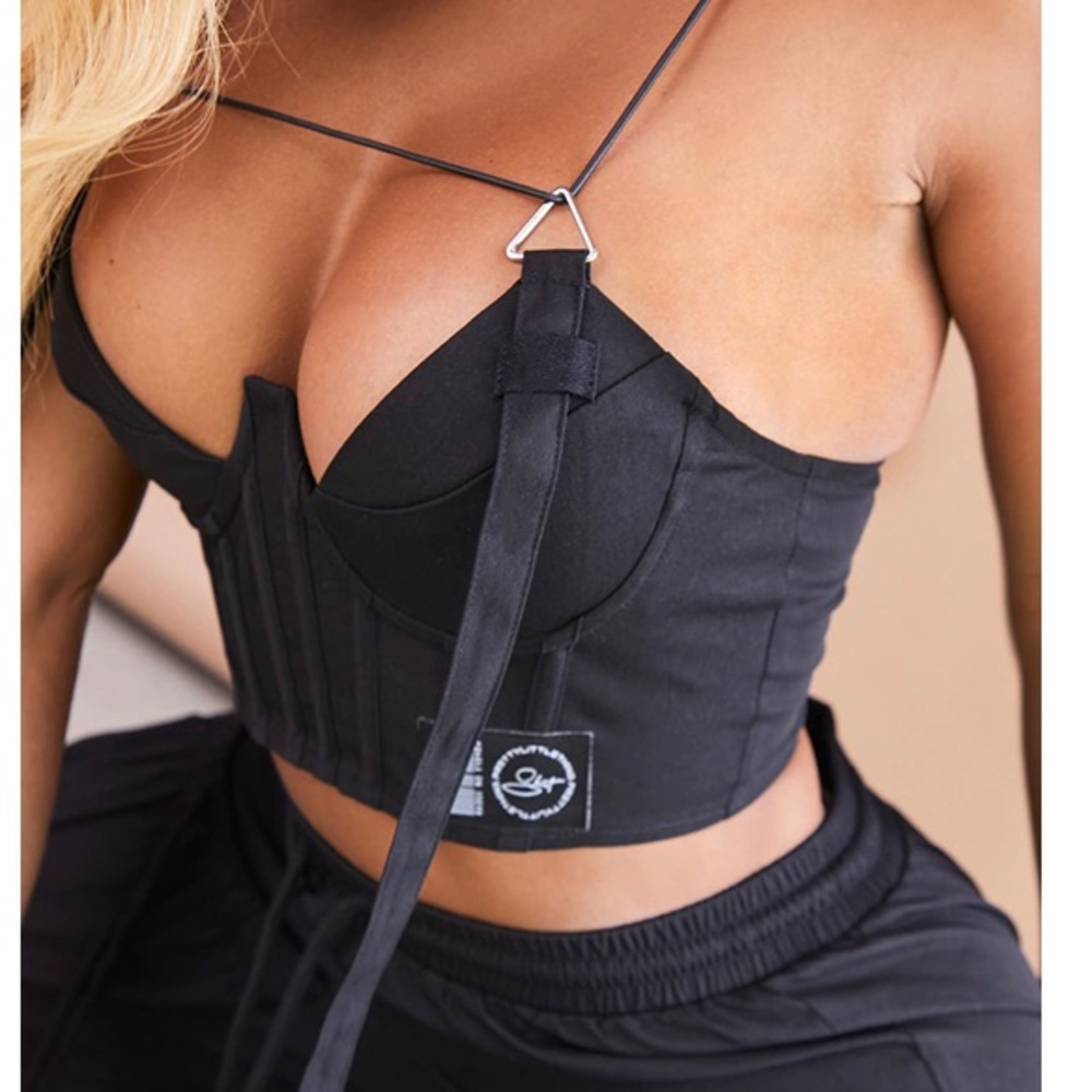 Shape Black buckle cargo corset